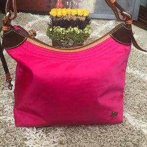 Dooney & Bourke pink shoulder hand bag